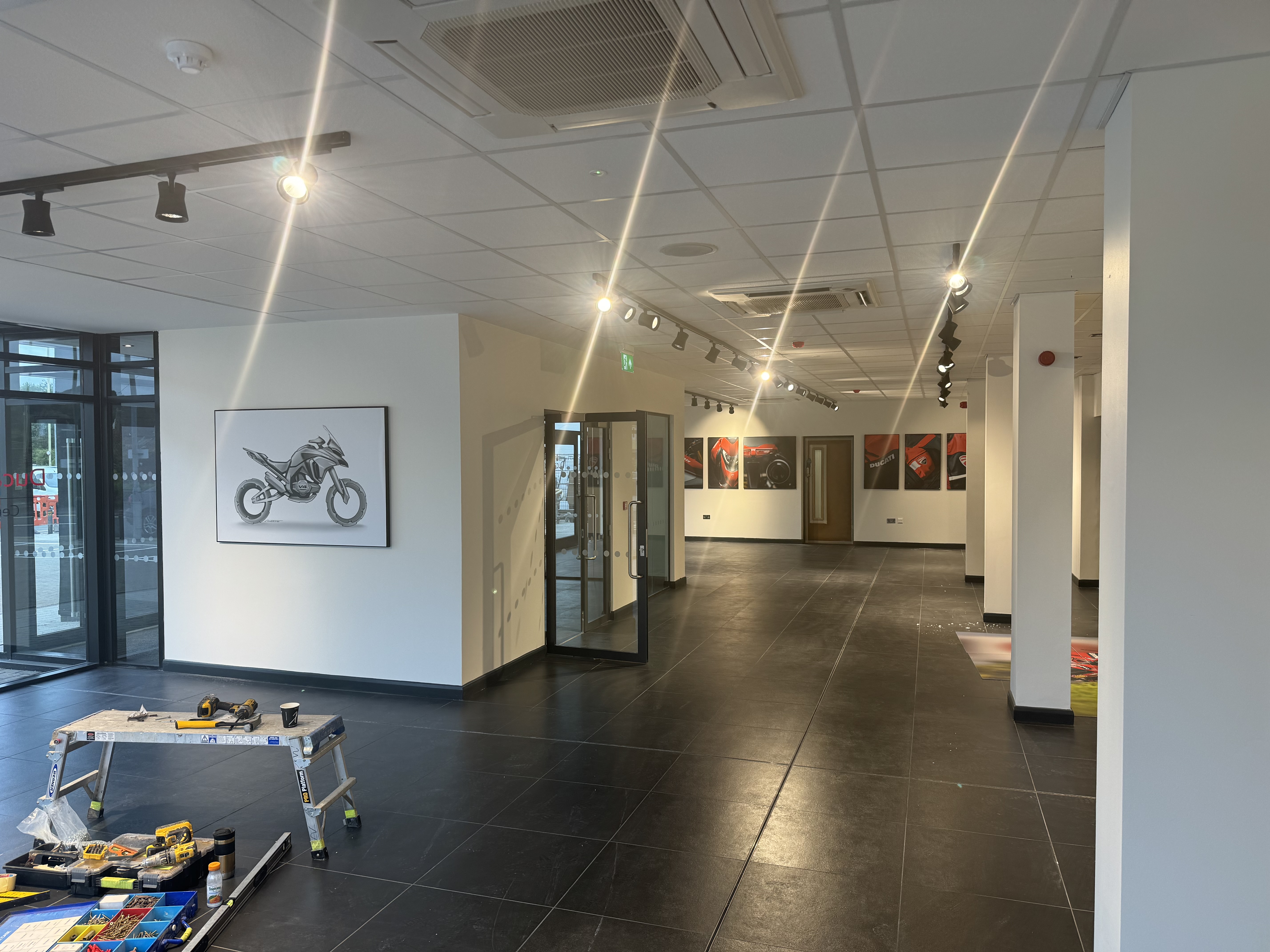 BMW / Ducati - Sunderland — photo 14